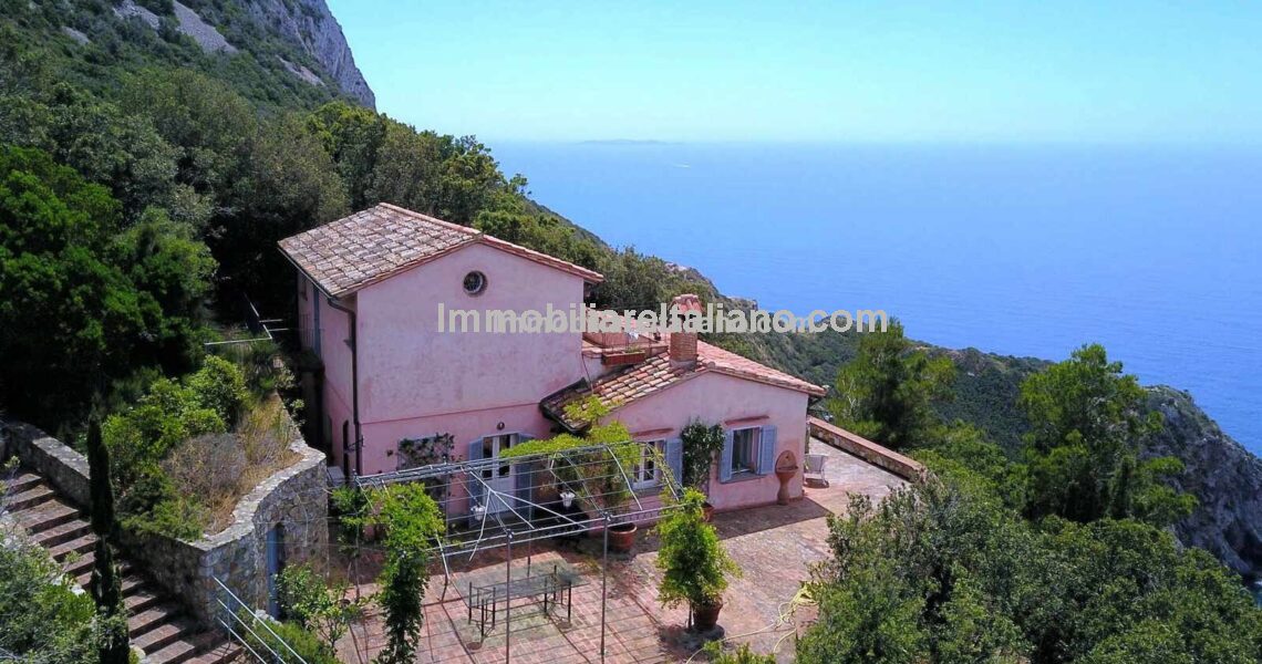 SOLDSea View Property In Tuscany SOLDSea View Property In Tuscany