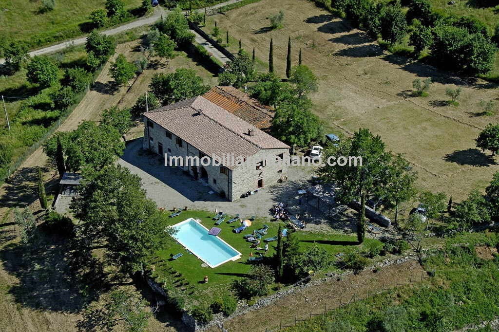 SOLDSubbiano Tuscany Property