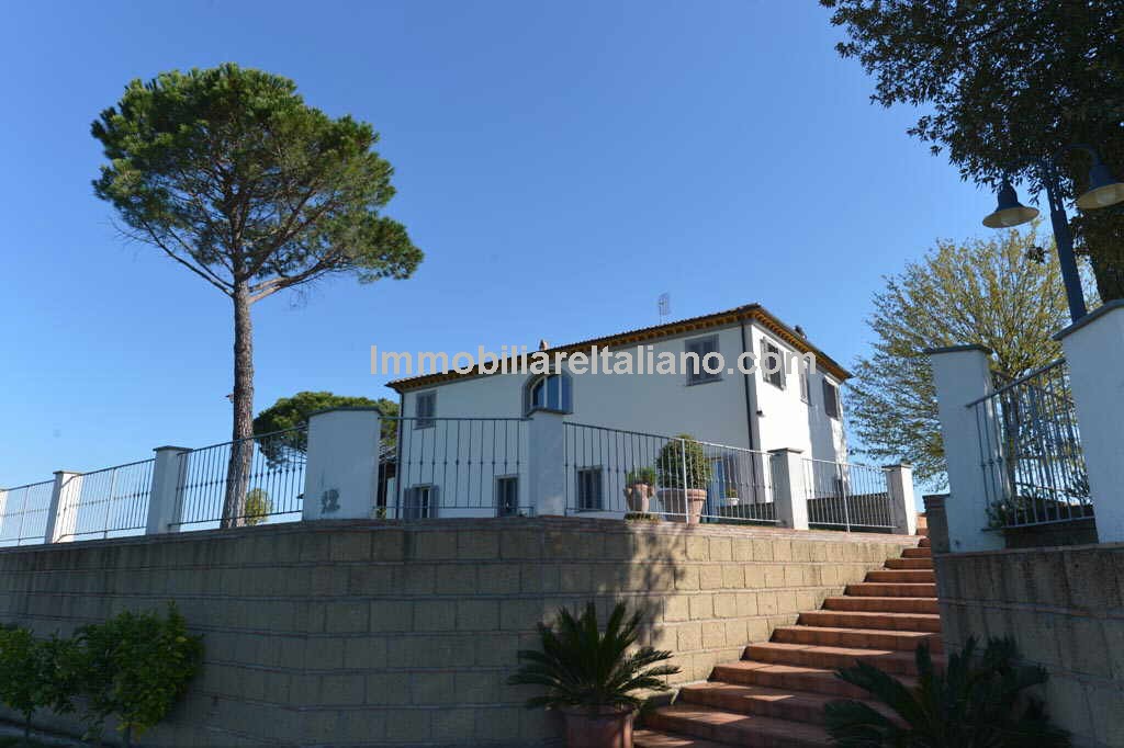 Luxury Italian estate for sale Immobiliare Italiano