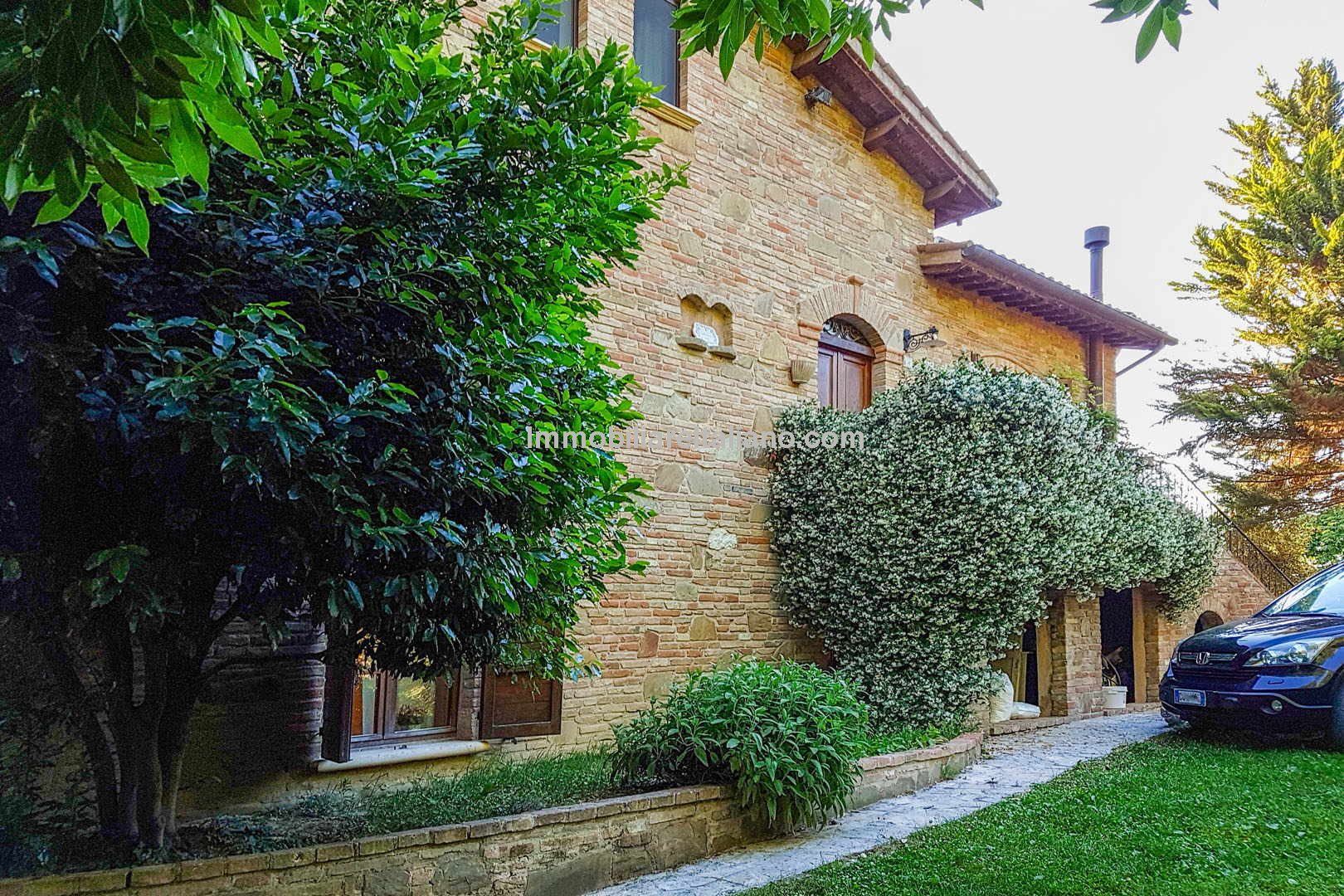 Agriturismo for sale Urbino Marche Italy Immobiliare Italiano