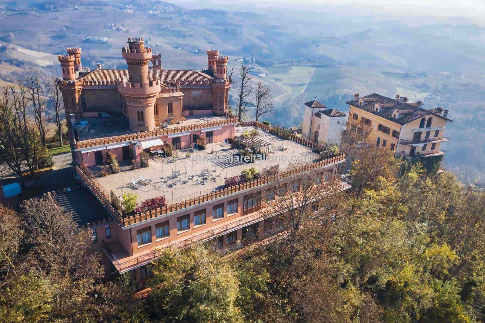 Castle for sale in Piedmont Italy Immobiliare Italiano