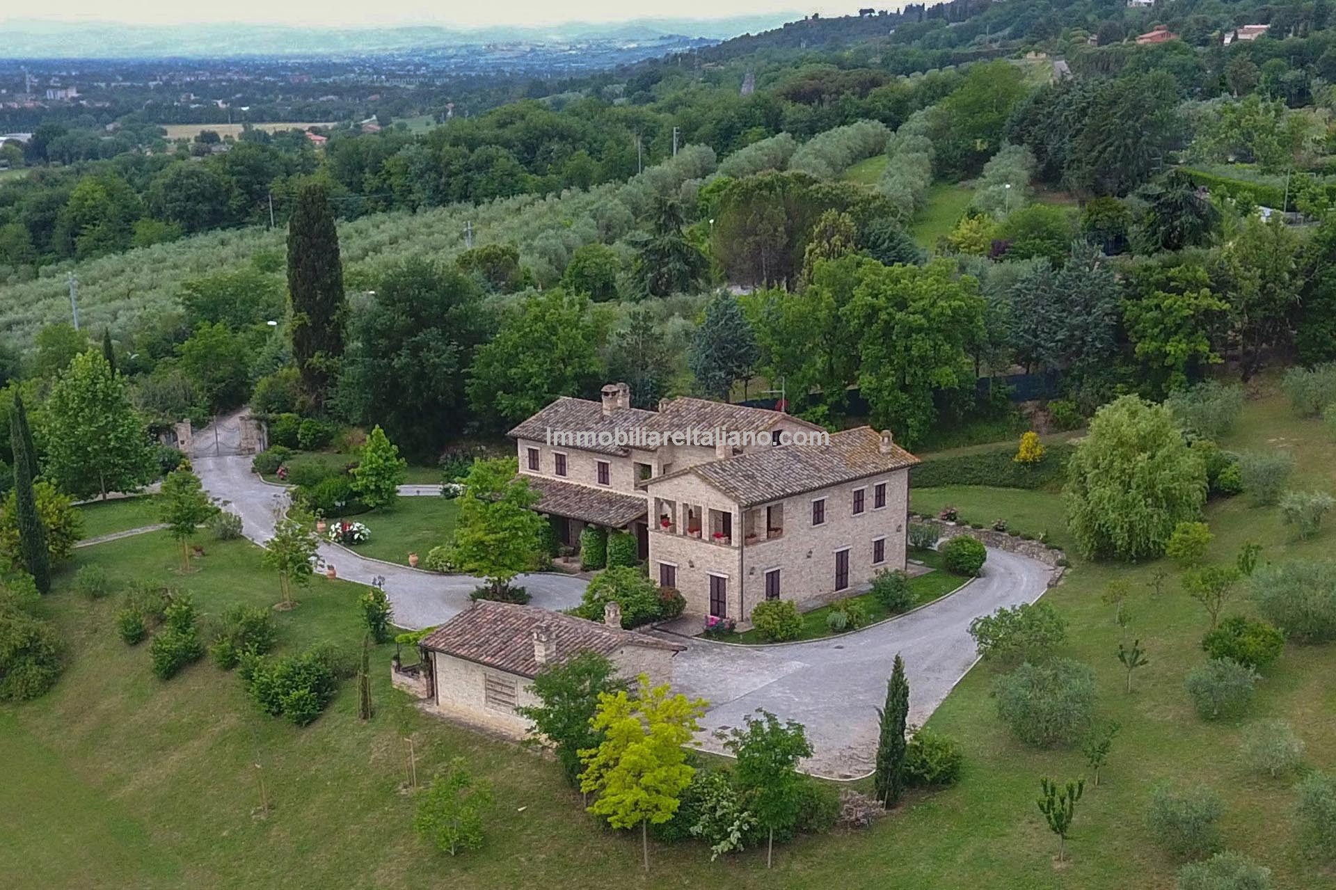 Perugia Real Estate Immobiliare Italiano