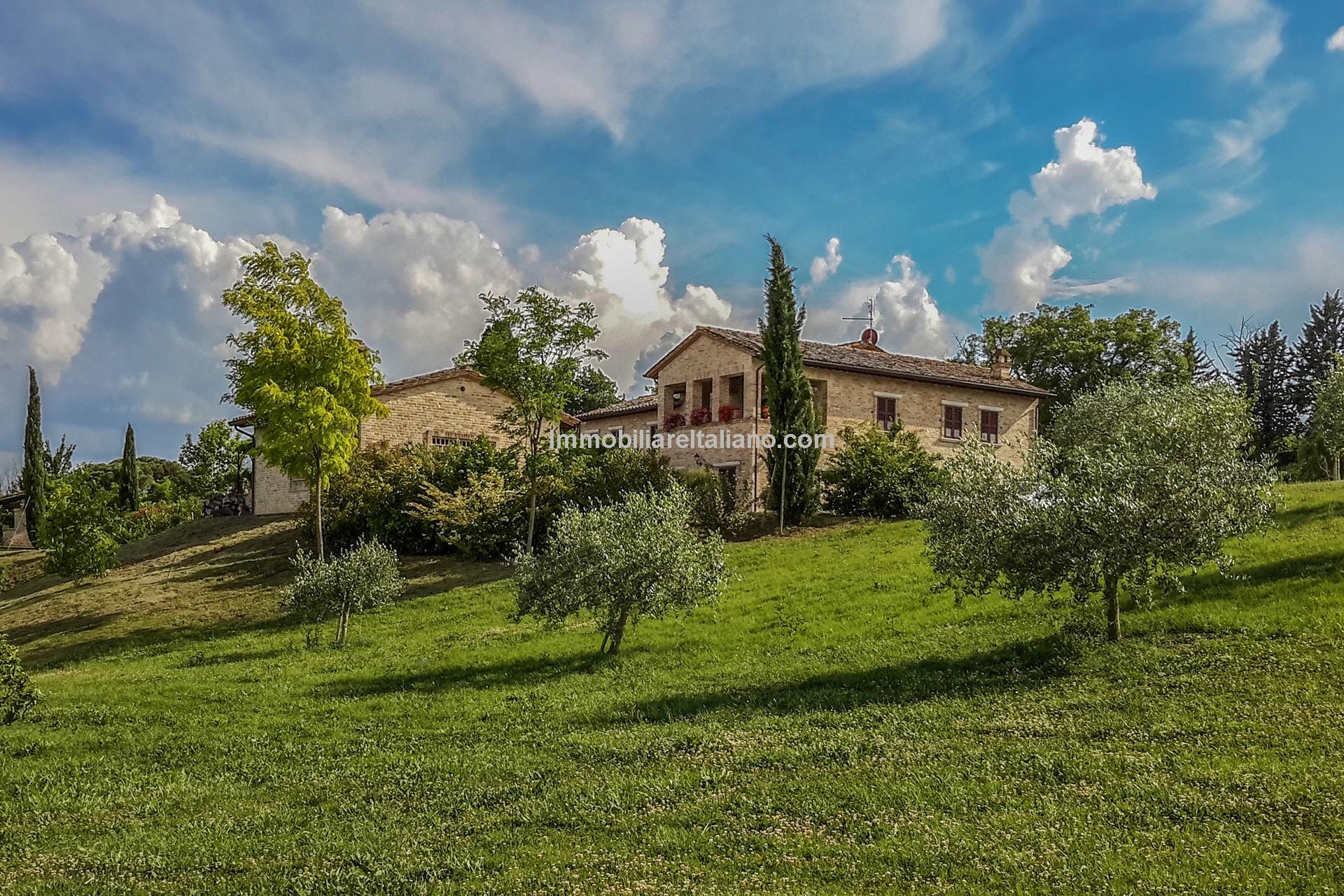 Perugia Real Estate Immobiliare Italiano