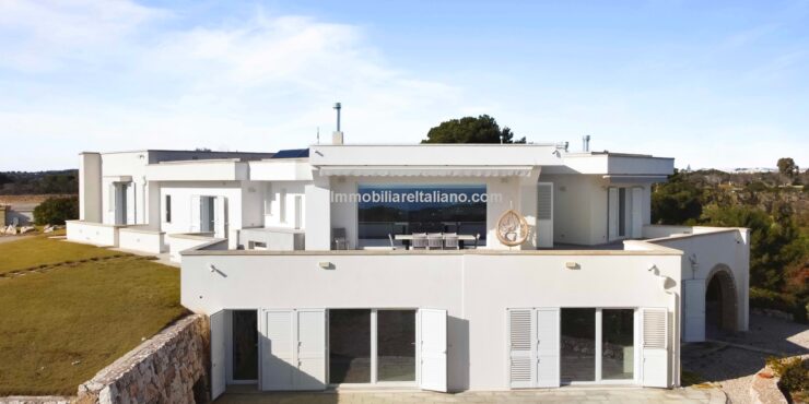Sea view villa
