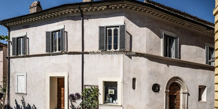 Umbria Property For Sale